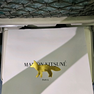메종키츠네 쇼핑백팝니다