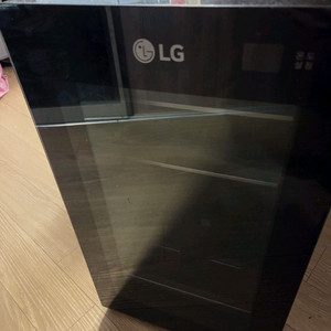 LG 디오스 와인냉장고 W087B