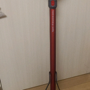 다이슨 V8 앱솔루트 엑스트라 무선청소기 이미지