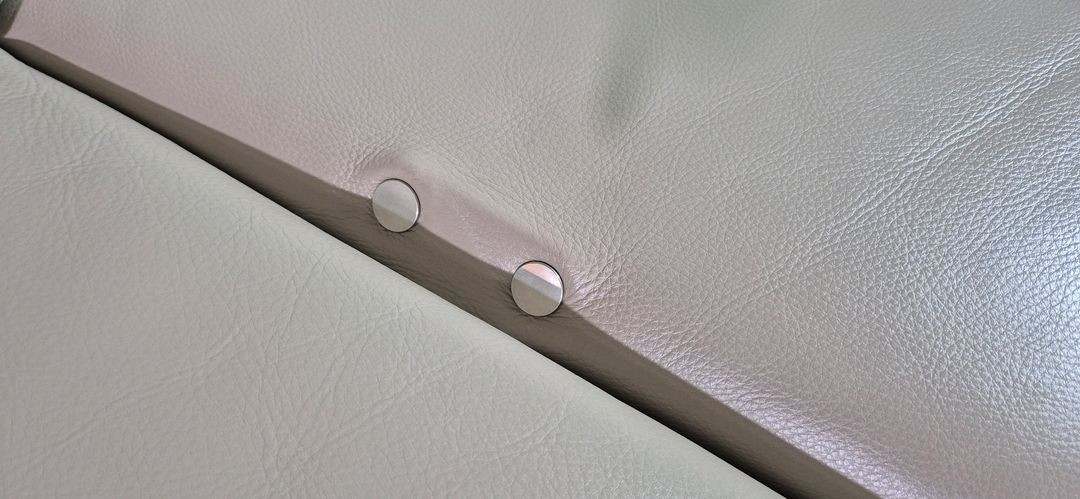 나뚜찌에디션 이태리 전체 천연가죽 등받이 전동 스윙 카우치 소파--8