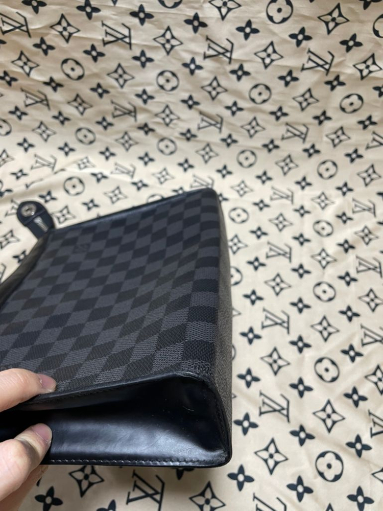 루이비통 다미에 포쉐트 보야주 클러치--6