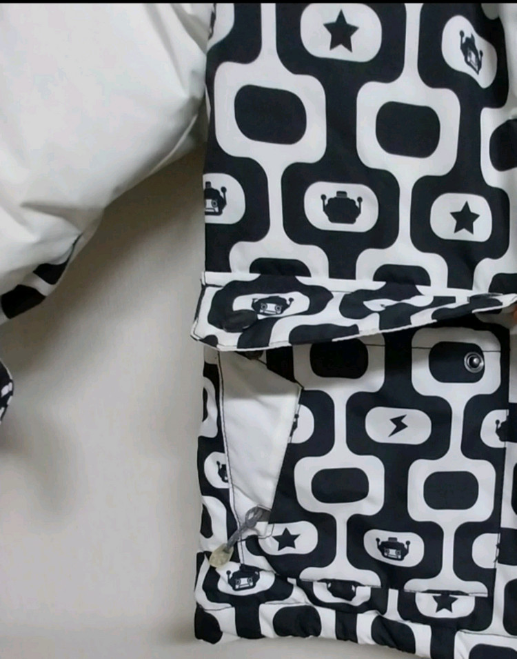 R.ROBOT 600-550FP 스노우점퍼110사이즈--3