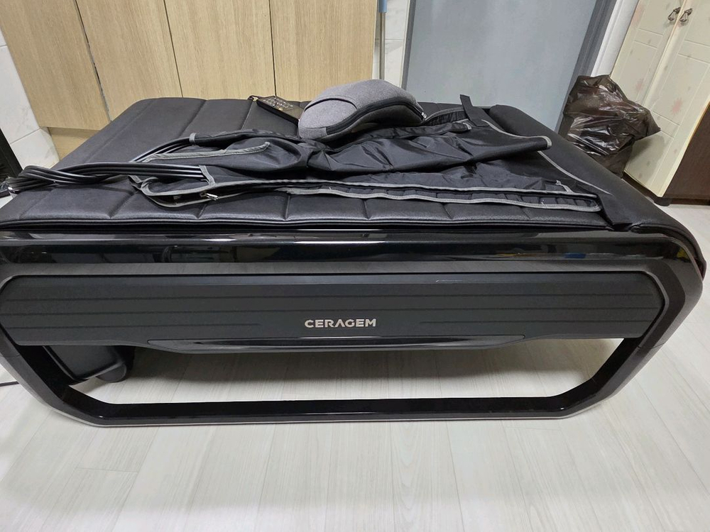 세라잼 마스터 V6 온열기기 판매합니다--2