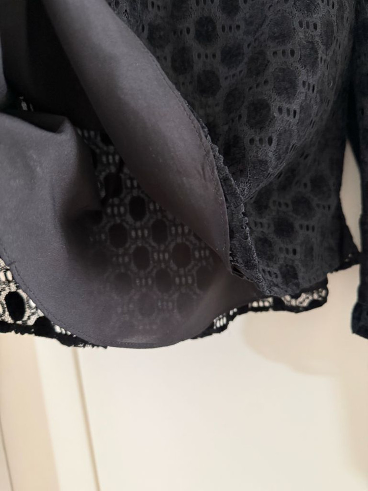 지고트 벨벳 레이스 블라우스--5