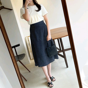 마벨비 Dot Flare Skirt