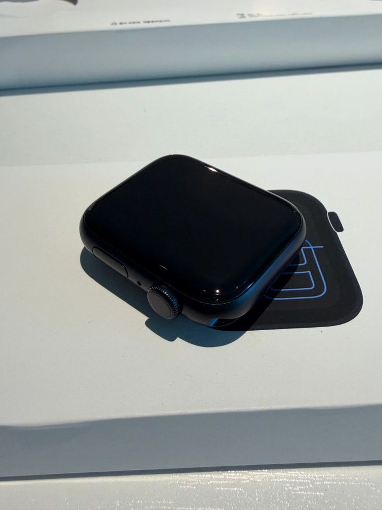 애플워치 미드나이트 se3 44mm 셀룰러 팝니다--2