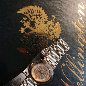 Odin 남성용 18K 용두 크리스탈 쿼츠 시계