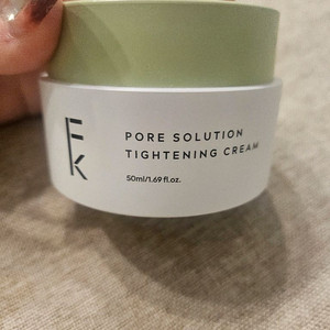 필킨 포어솔루션 세로모공 타이트닝 크림 약손명가 이미지