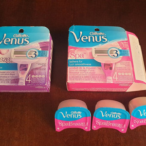 [새제품] [미개봉] 질레트 비너스 3중 면도날 브리즈, 스파 판매