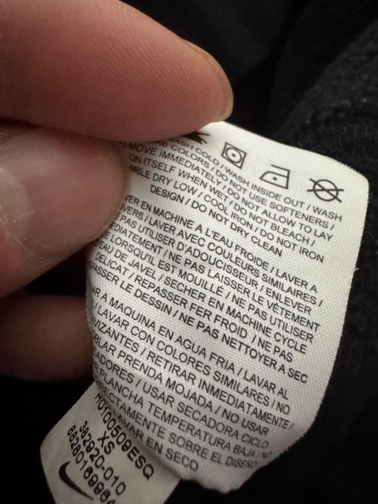 여성 나이키 스포츠웨어 스우시 후드티 xs 블랙 이미지