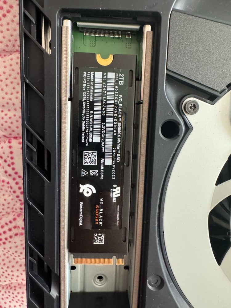 [30%할인]플스5 슬림 디지털 에디션(825GB), 플스포탈, SSD 2TB, 디스크--8