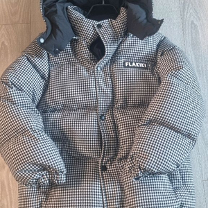 플라키키 골든 구스 리버서블 패딩 12y