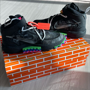 나이키X오프화이트 에어포스 1 미드 SP 블랙 270 이미지