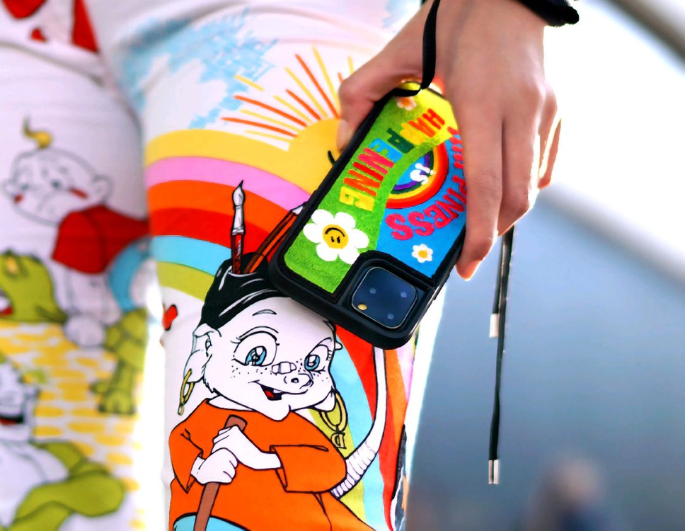 위글위글 12 Pro Max 케이스 아이폰 폰케이스 자수케이스--2