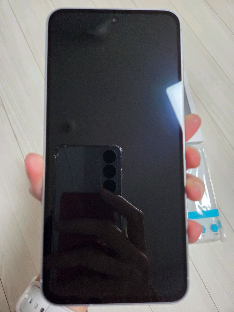 [개인/4개월사용/S급] 삼성 갤럭시 퀀텀6(SM-A566) 풀박스--1