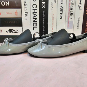 레페토 여성 플랫슈즈 단화 230