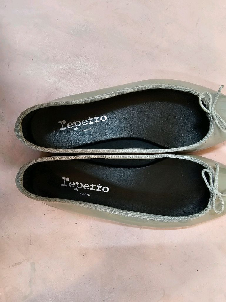 레페토 여성 플랫슈즈 단화 230--5