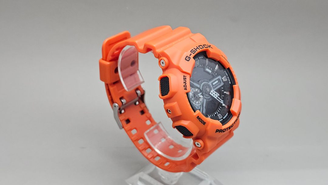 카시오 지샥 GA-110MR 오렌지 검판 이미지