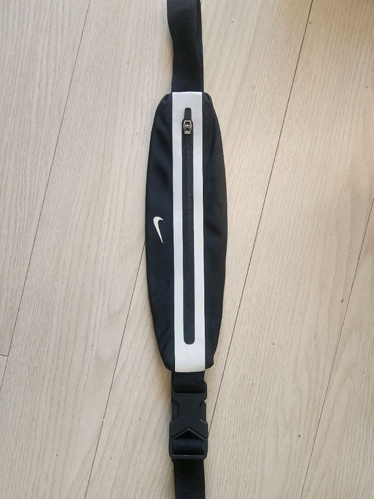 미사용 나이키 러닝 슬림 웨이스트백 / 힙색 판매합니다--0