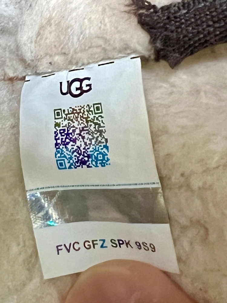 [판매] UGG 어그 시트 뷰트 / 270mm(UK8) / 상태좋음 / 네고가능 이미지