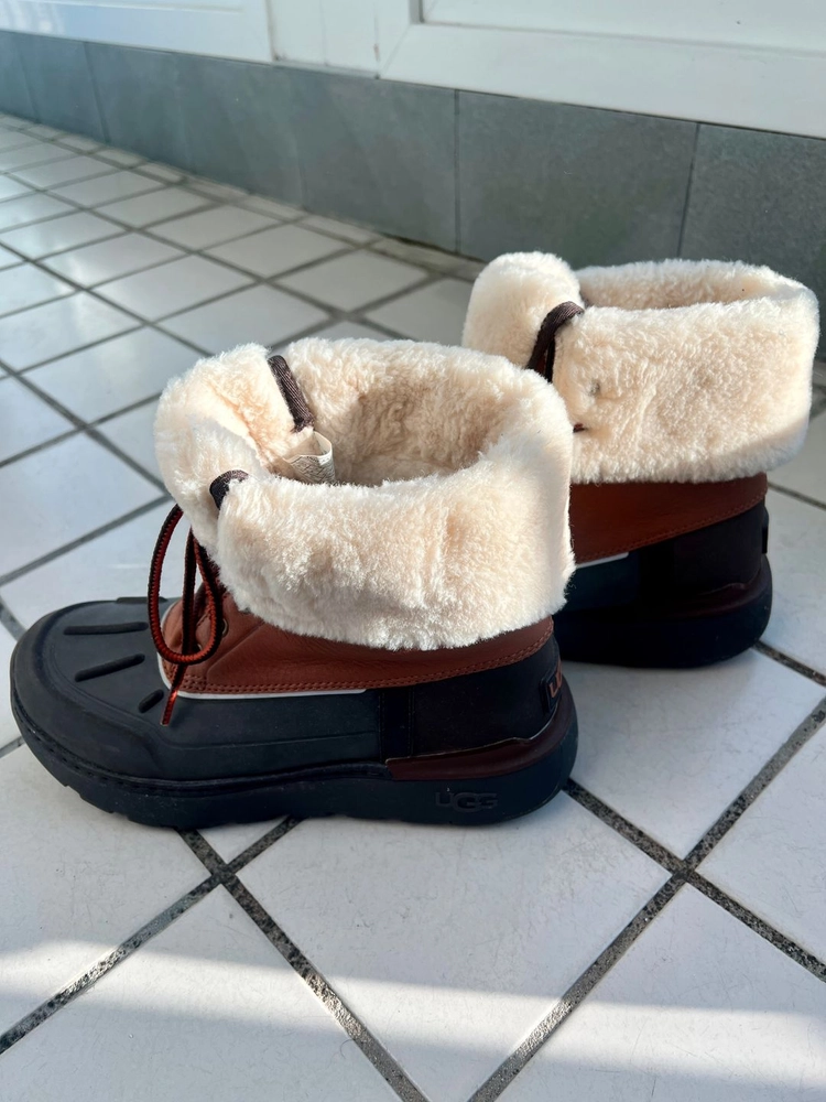 [판매] UGG 어그 시트 뷰트 / 270mm(UK8) / 상태좋음 / 네고가능 이미지