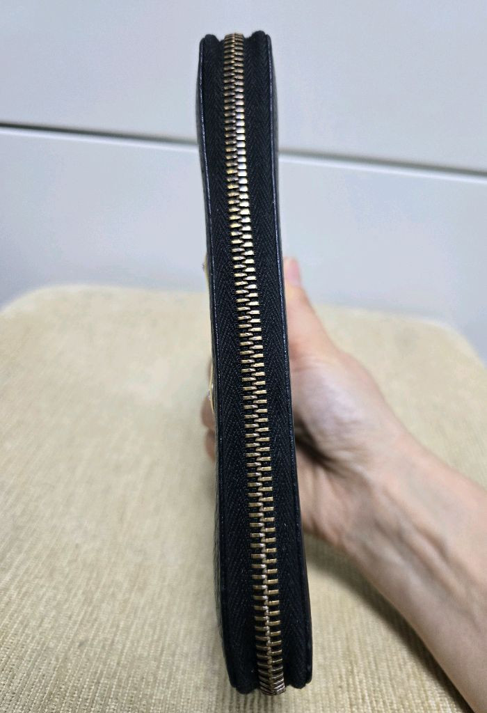 구찌 장지갑 애니멀 파르팔레 나비금장장식 정품 운포--7