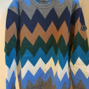 몽클레어 남성 100%울 니트 판매합니다!