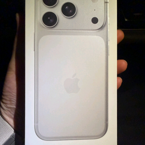 미개봉 아이폰17프로 256기가 실버