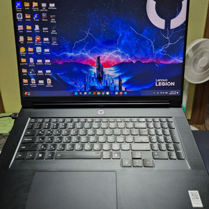 레노버 Legion 9i 18인치 Gen 10 게이밍 노트북