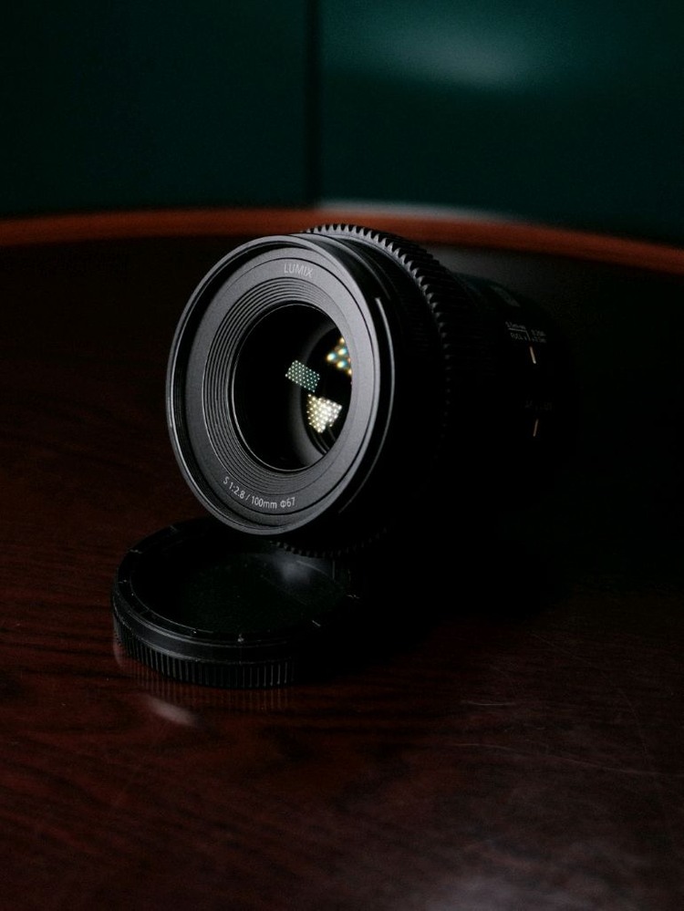 파나소닉 루믹스 S 100mm F2.8 렌즈--1