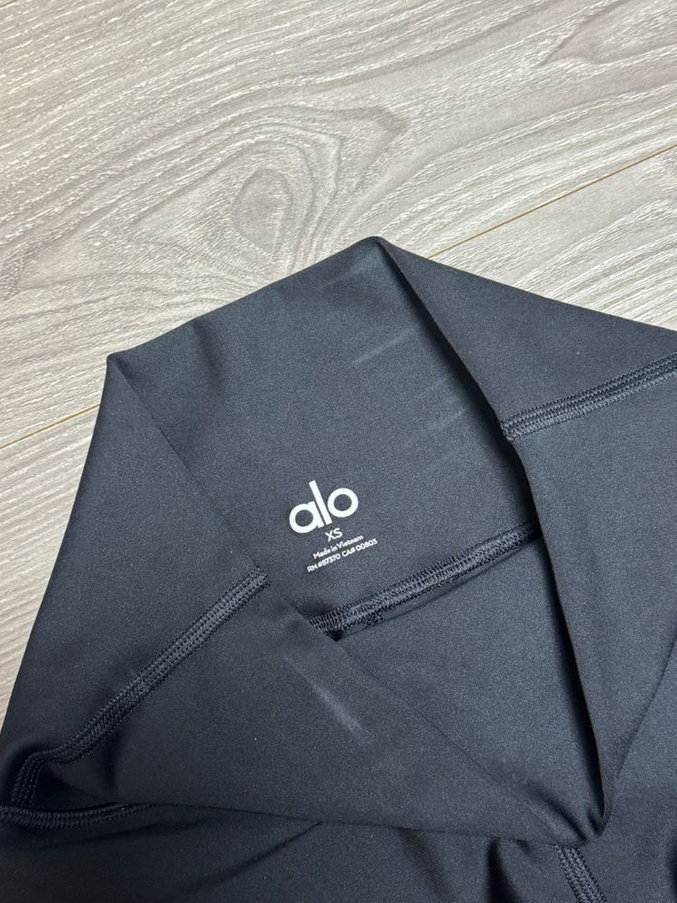 ALO 요가 레깅스 XS 블랙--1