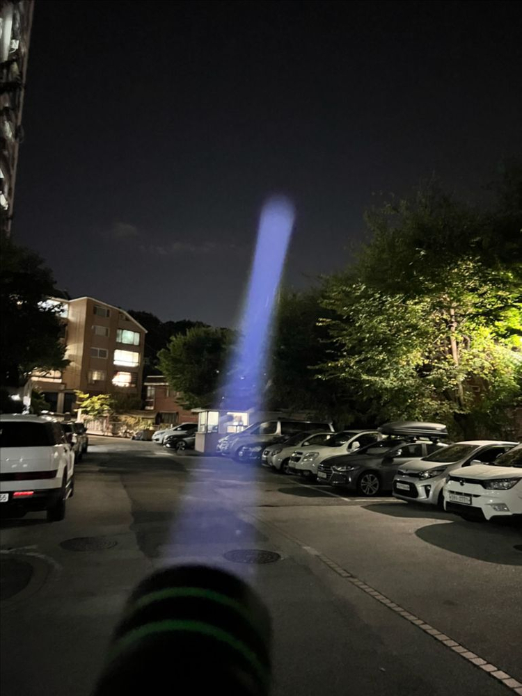 해루질 낚시 등산 캠핑용 전문가용 랜턴 손전등 라이트(배터리 서비스)--4