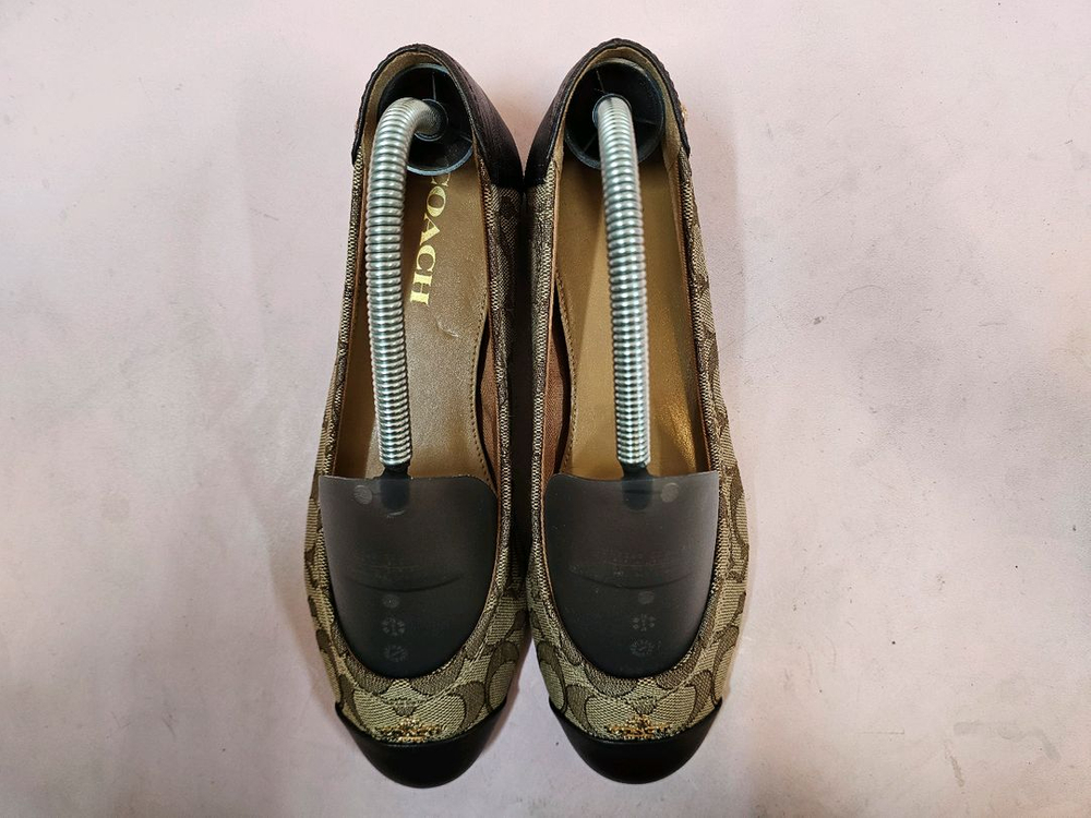 코치 여성 플랫슈즈 단화 250--2