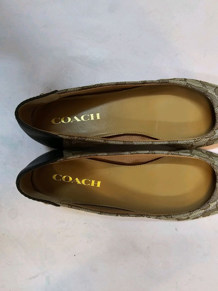 코치 여성 플랫슈즈 단화 250--5