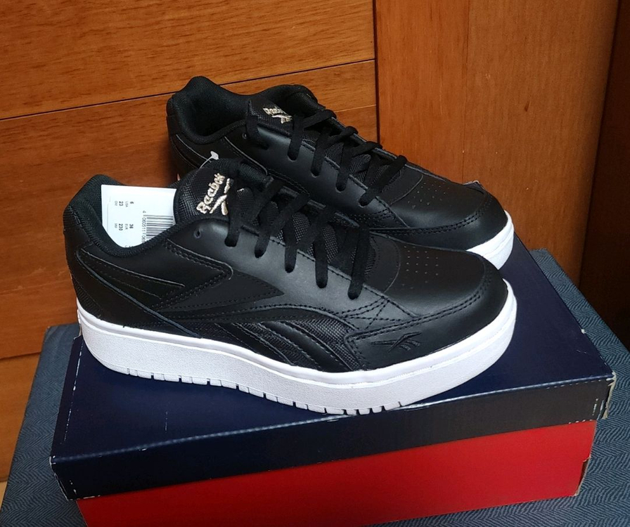 리복 운동화 새상품 천연가죽 230 런닝화 소가죽--2