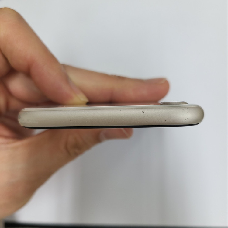 .아이폰 SE3 스타라이트 128G 무잔상 중고폰 서브폰 세컨폰 자녀폰 198758 이미지