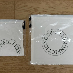 논픽션 NONFICTION. 패브릭 파우치 2종 (일괄정리) 미개봉 새제품들