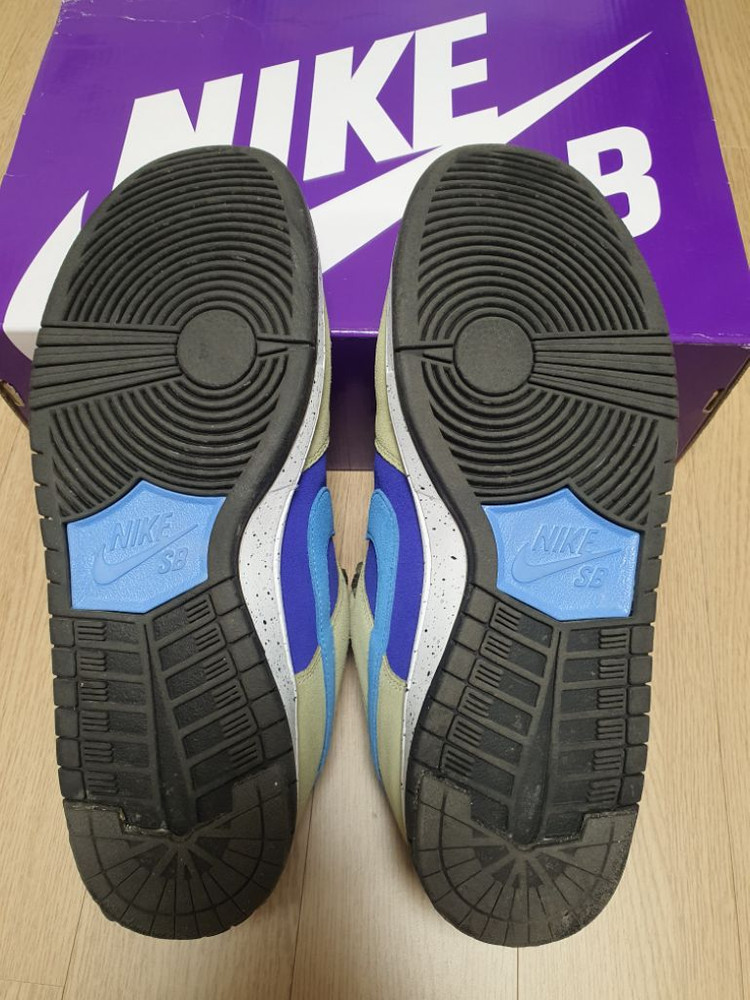 나이키 ACG 셀라돈 SB덩크로우 275사이즈--1