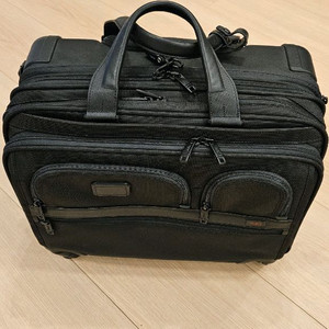 투미 기내용 4휠 랩탑 캐리어