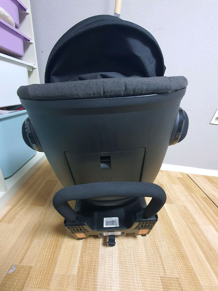 시크 이지턴 360 회전형 카시트 블랙라벨--2