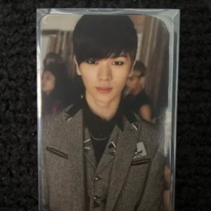 (급처할인)육성재 스릴러 포카 양도