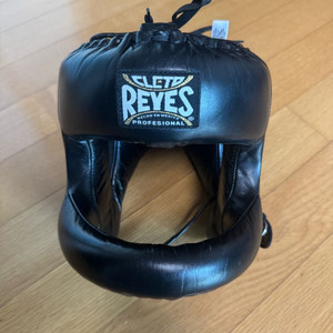 클레토 레예스 리디자인 헤드기어 블랙 이미지