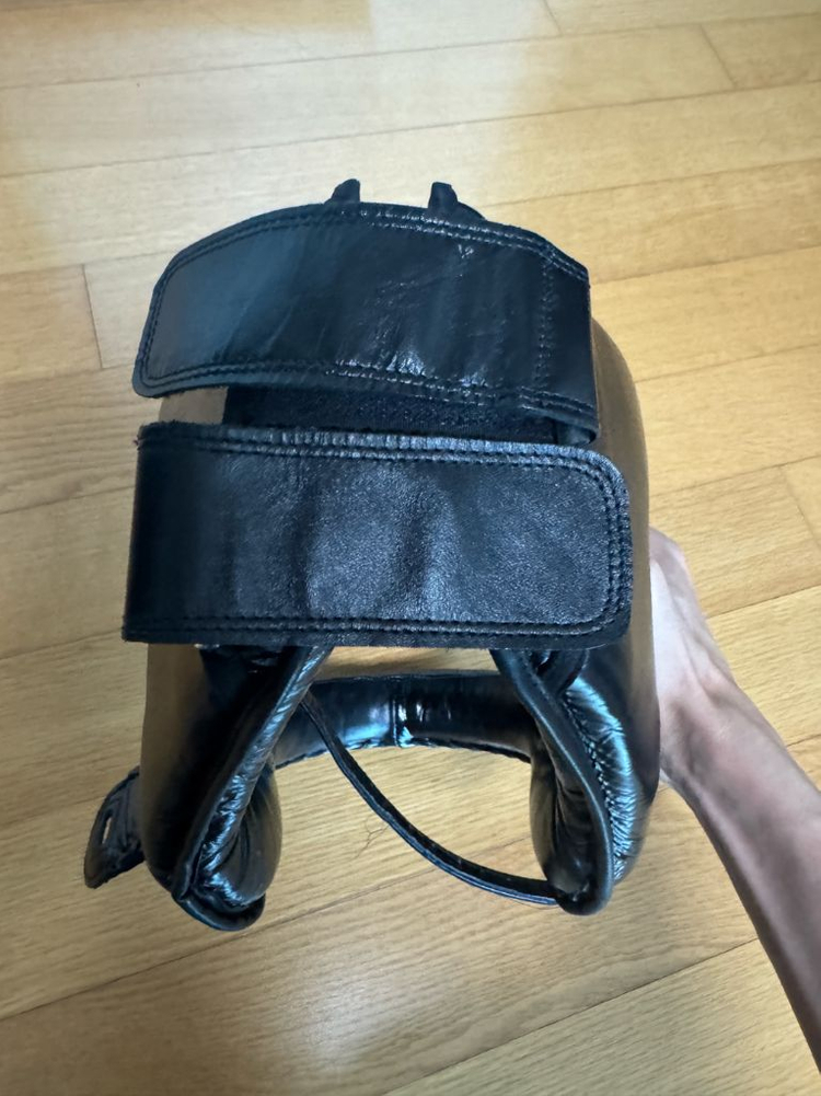 클레토 레예스 리디자인 헤드기어 블랙 이미지