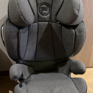 싸이벡스 솔루션 큐2 픽스 주니어 카시트