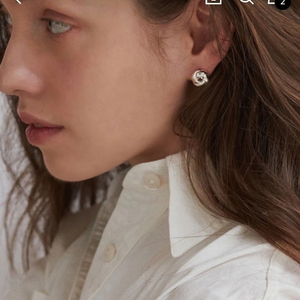 오에이알 Knit Ball 귀걸이 새상품