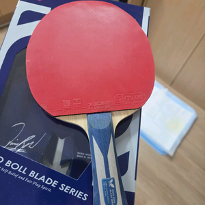 티모볼ZLC. 판젠동ALC 탁구라켓