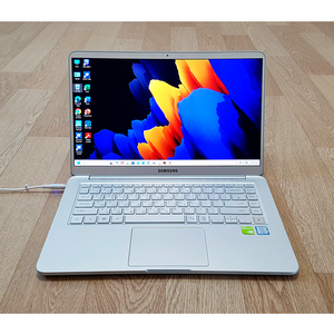 삼성 노트북 NT900X5V 판매합니다