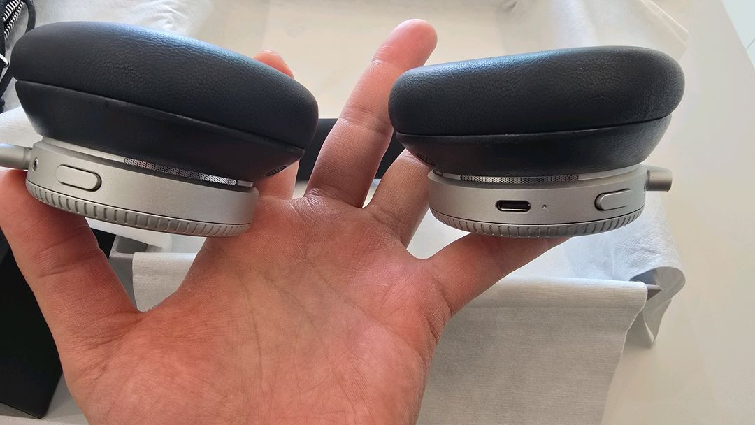 b&o beoplay H100 인피니트블랙 풀박스--4