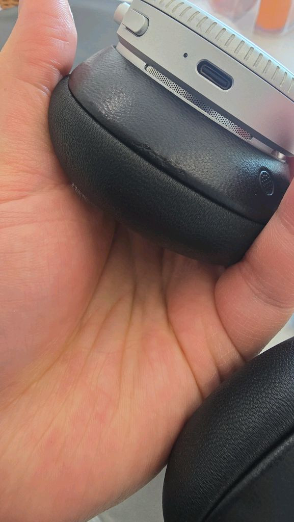 b&o beoplay H100 인피니트블랙 풀박스--8