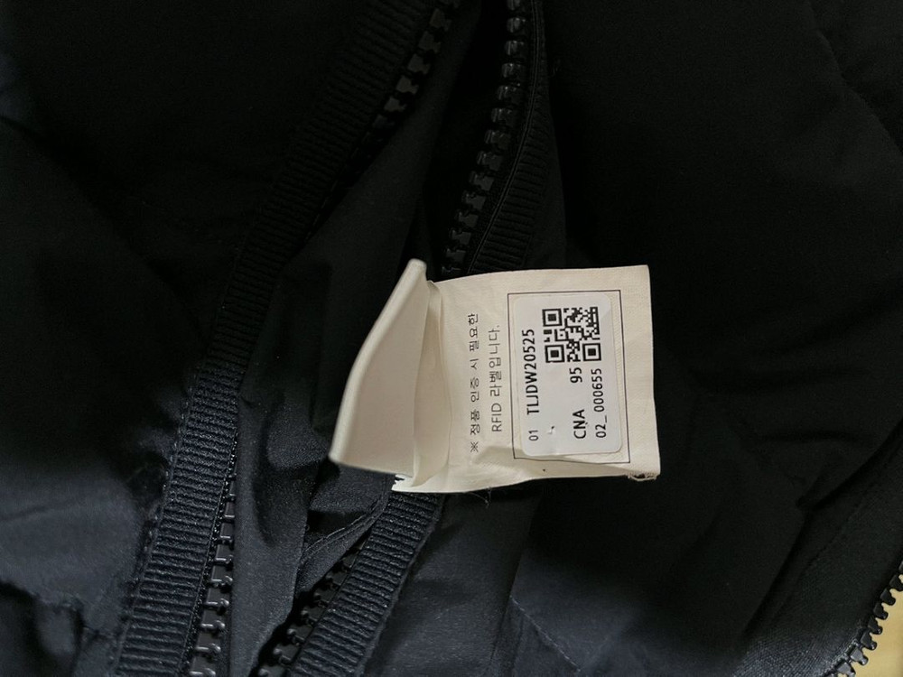 코오롱스포츠 구스다운 양면 리버서블 점퍼 M--7